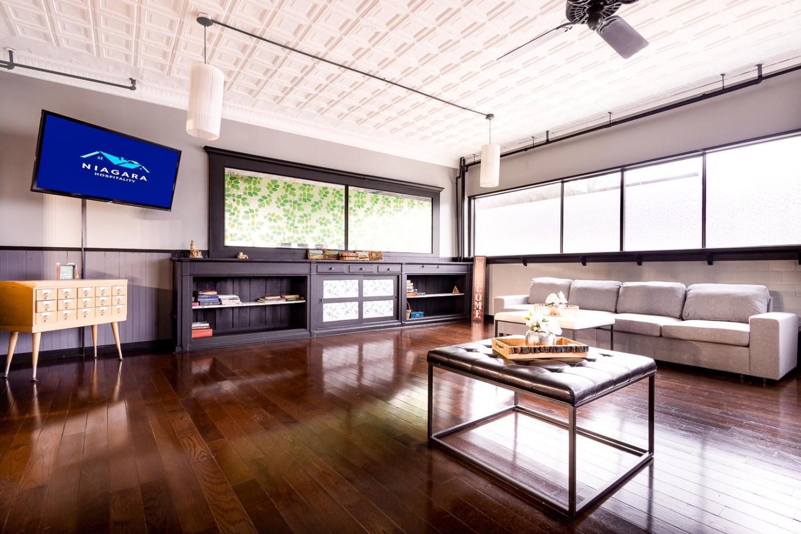 The Pub- 8Br Free Parking, Minutes From Falls & Casino 나이아가라폴스 외부 사진